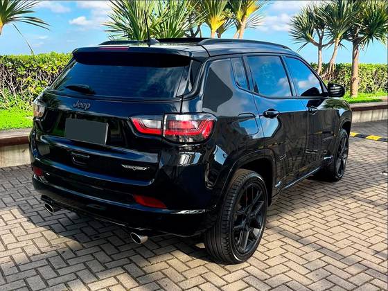 JEEP COMPASS 2.0 HURRICANE 4 TURBO GASOLINA BLACKHAWK AT9 JEEP COMPASS 2.0 HURRICANE 4 TURBO GASOLINA BLACKHAWK AT9
